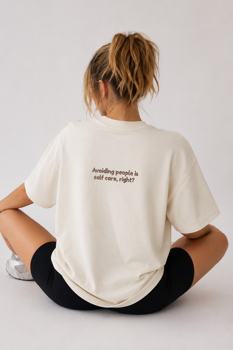 Avoiding people tee